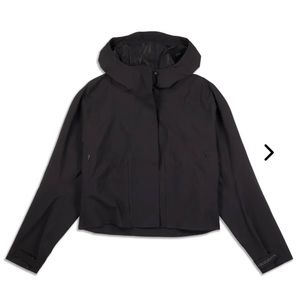 Lululemon Rain Chaser Jacket Black size 4 waterproof - worn 2 times.